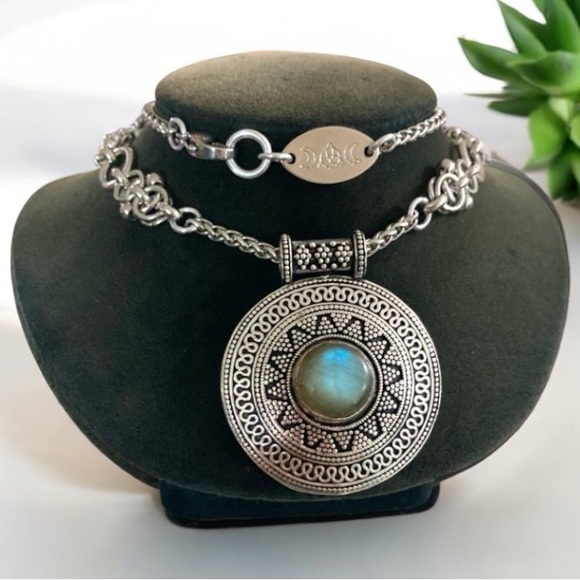 Flash iridescent labradorite gemstone boho round design double chain necklace - Picture 4 of 13